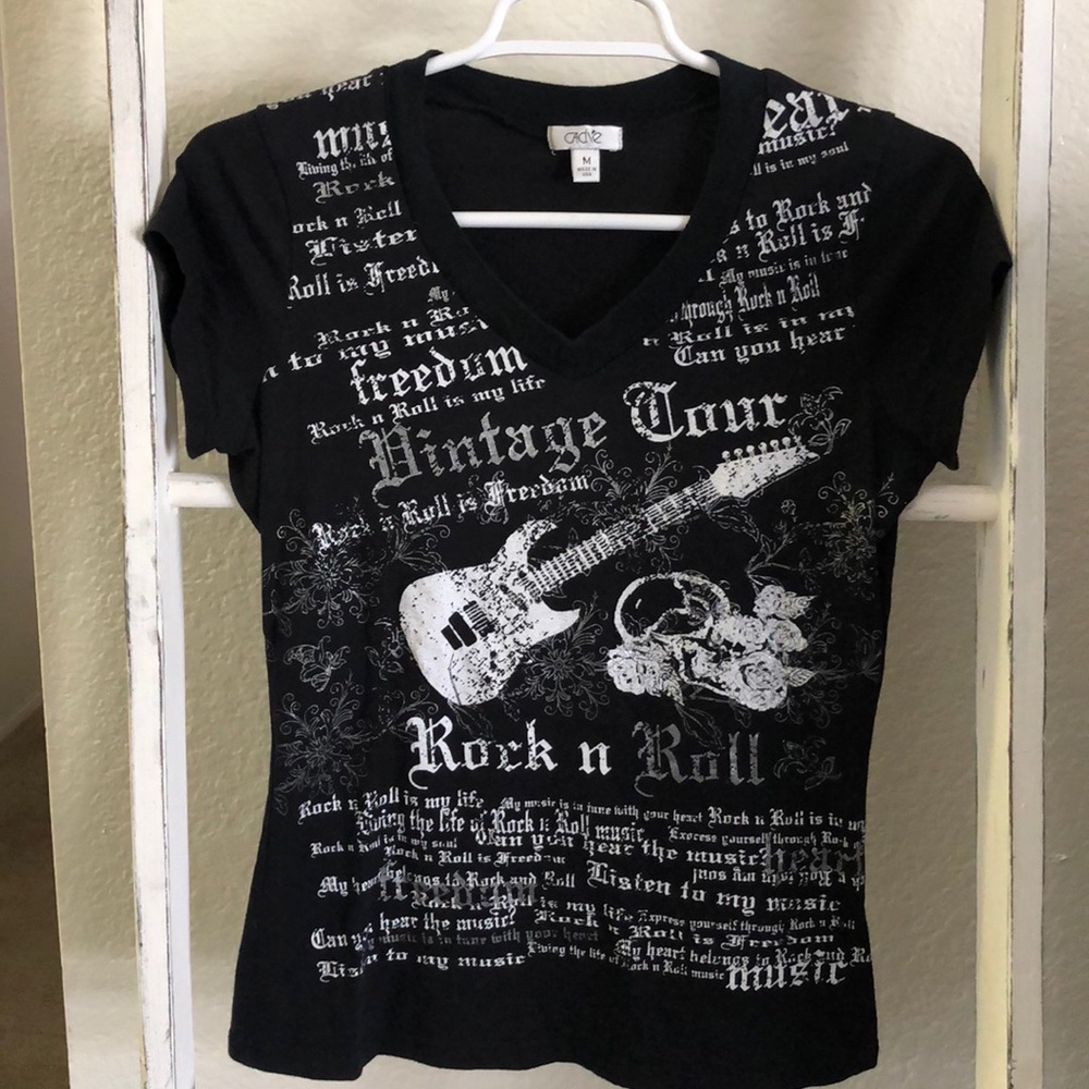 Cadie Black V-Neck T-Shirt